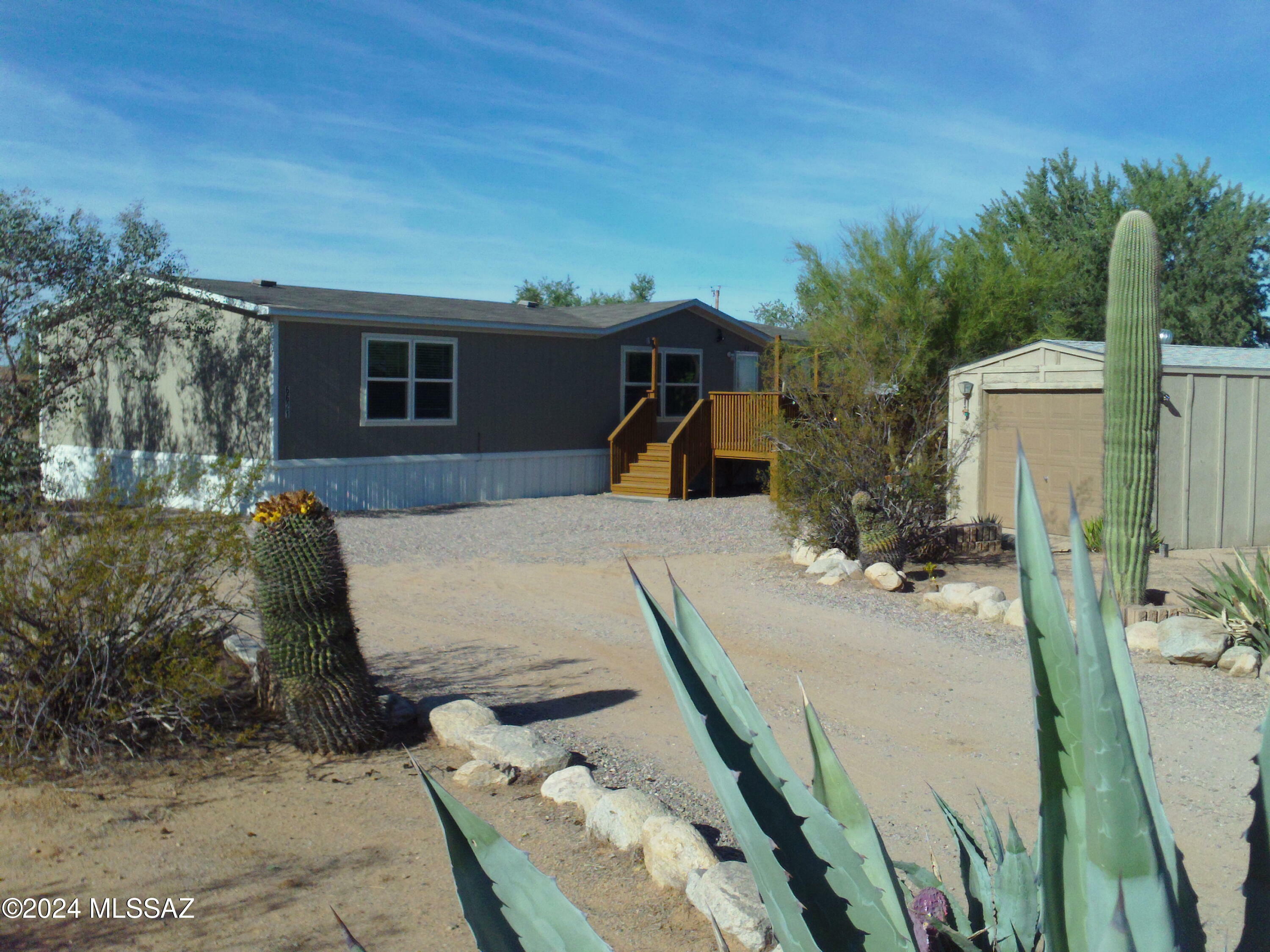 Property Photo:  6621 N Guthrie Road  AZ 85743 