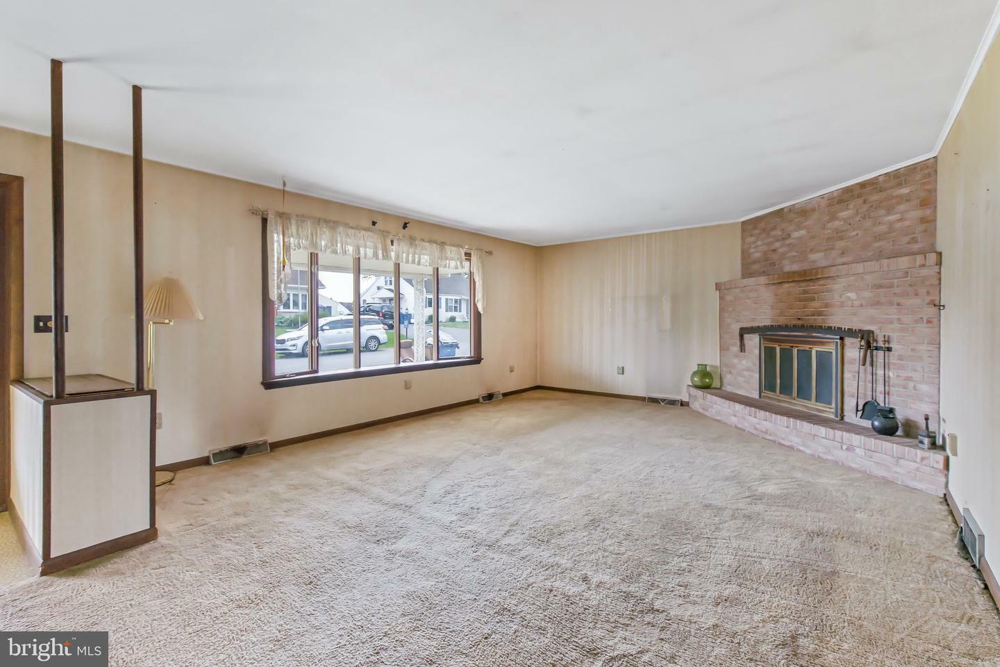 Property Photo:  1808 Suncrest Drive  PA 17013 