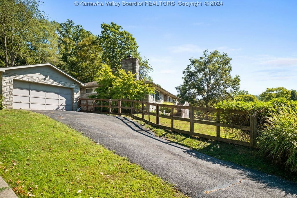 Property Photo:  115 Pinewood Road  WV 25071 