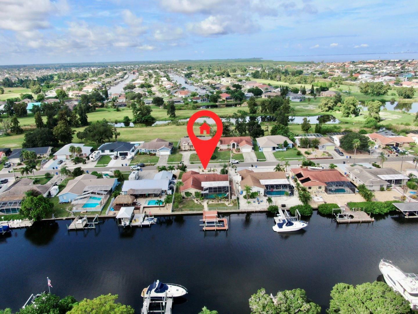 Property Photo:  727 Flamingo Drive  FL 33572 