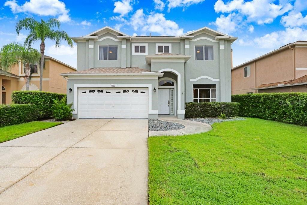 Property Photo:  15907 King James Court  FL 33556 