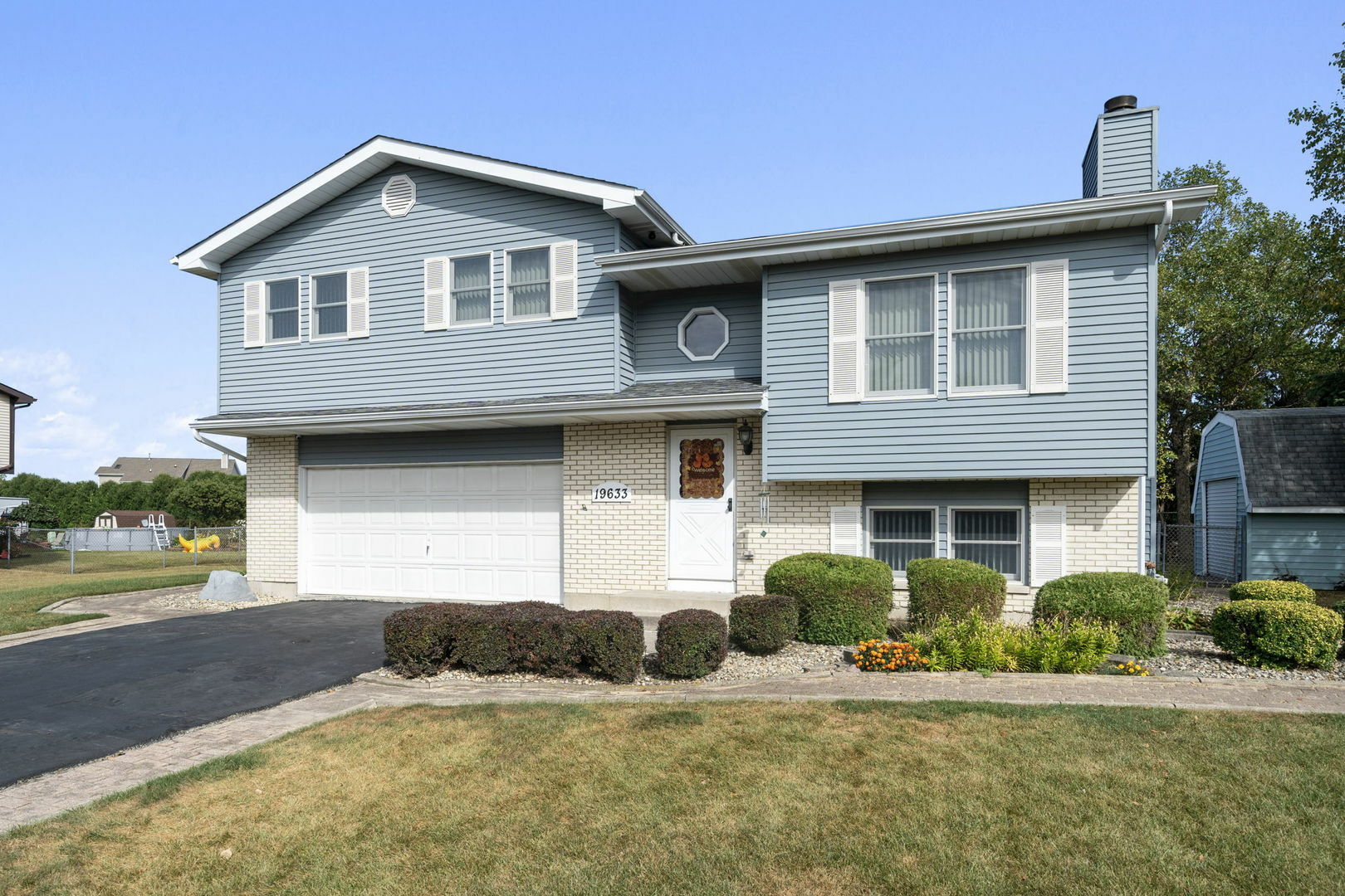 Property Photo:  19633 S Thistle Lane  IL 60423 