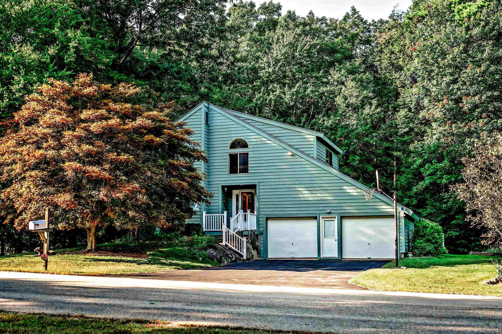 Property Photo: 4 Mayflower Drive NH 03826