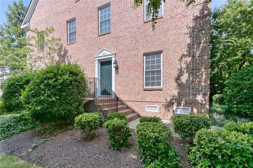 Property Photo:  4609 Town Creek Drive  VA 23188 