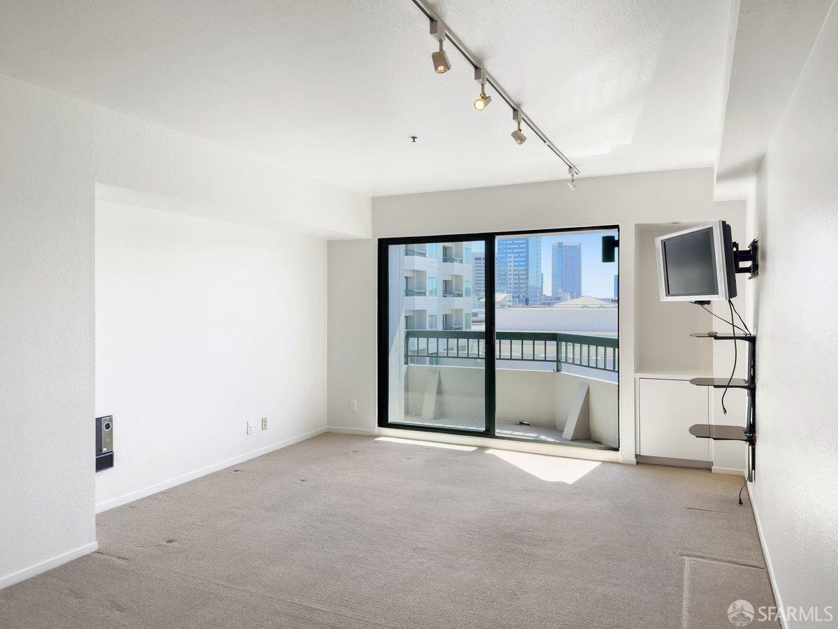 Property Photo:  601 Van Ness Avenue 625  CA 94102 