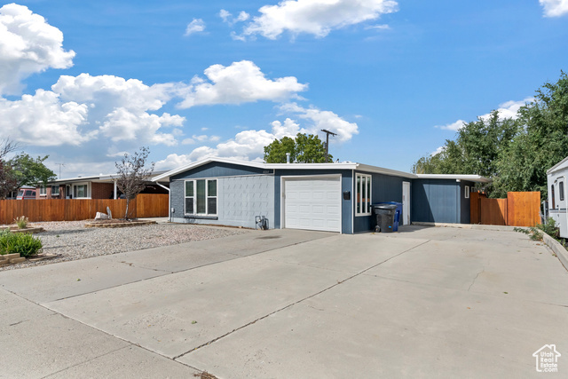 Property Photo:  10264 S Marble St E  UT 84094 