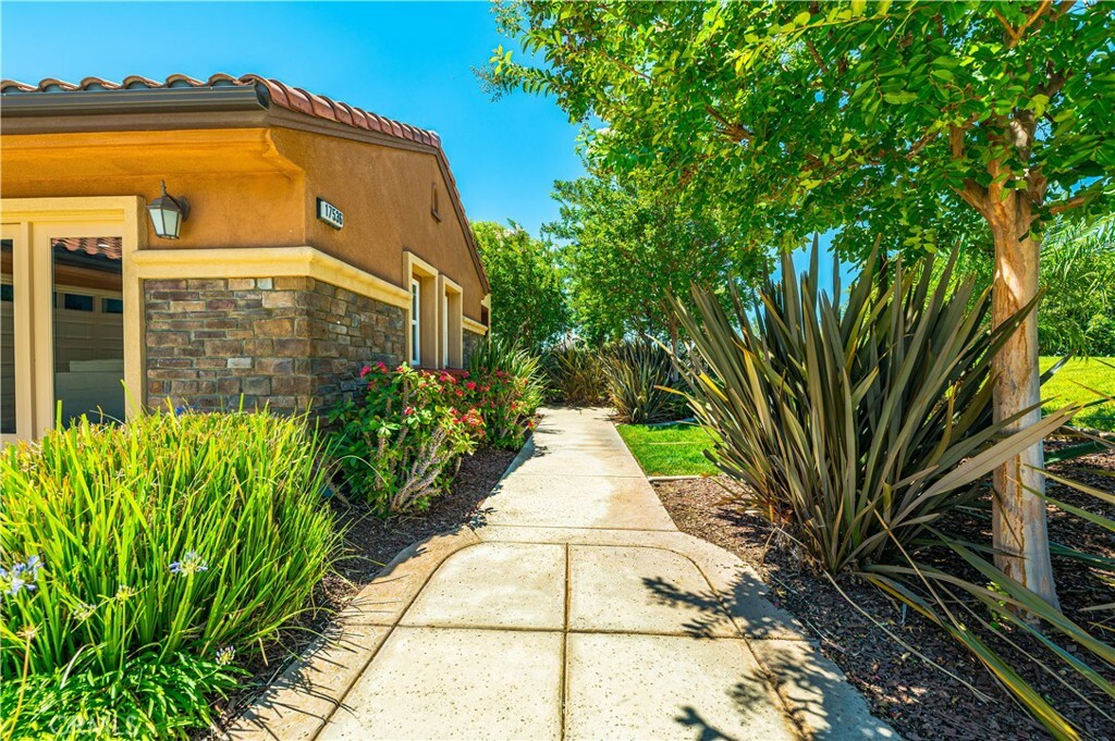 Property Photo:  17536 Fairbreeze Court  CA 92504 