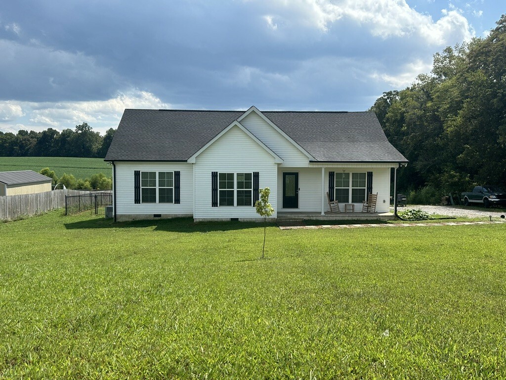 Property Photo:  2051 Old Highway 52  TN 37083 