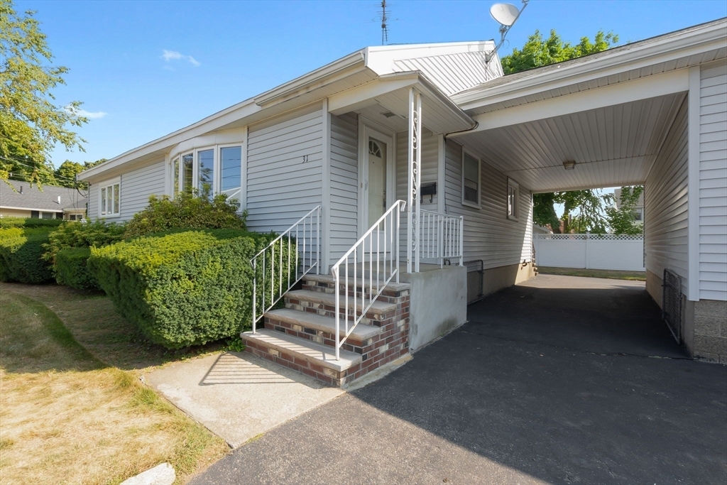 Property Photo: 31 Rose Cir MA 01960