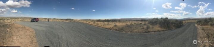 Property Photo:  685  Wildlands Drive  WA 98823 