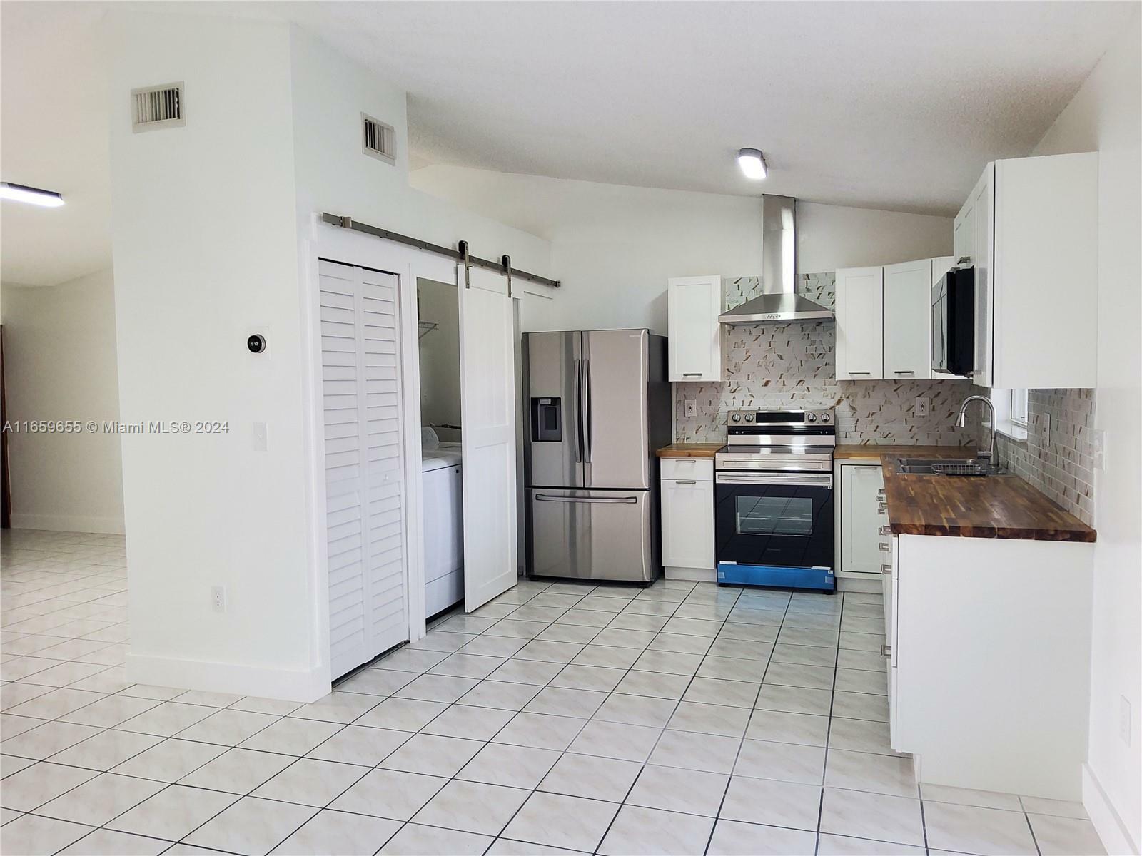 Property Photo:  17831 SW 134th Ct 17831  FL 33177 