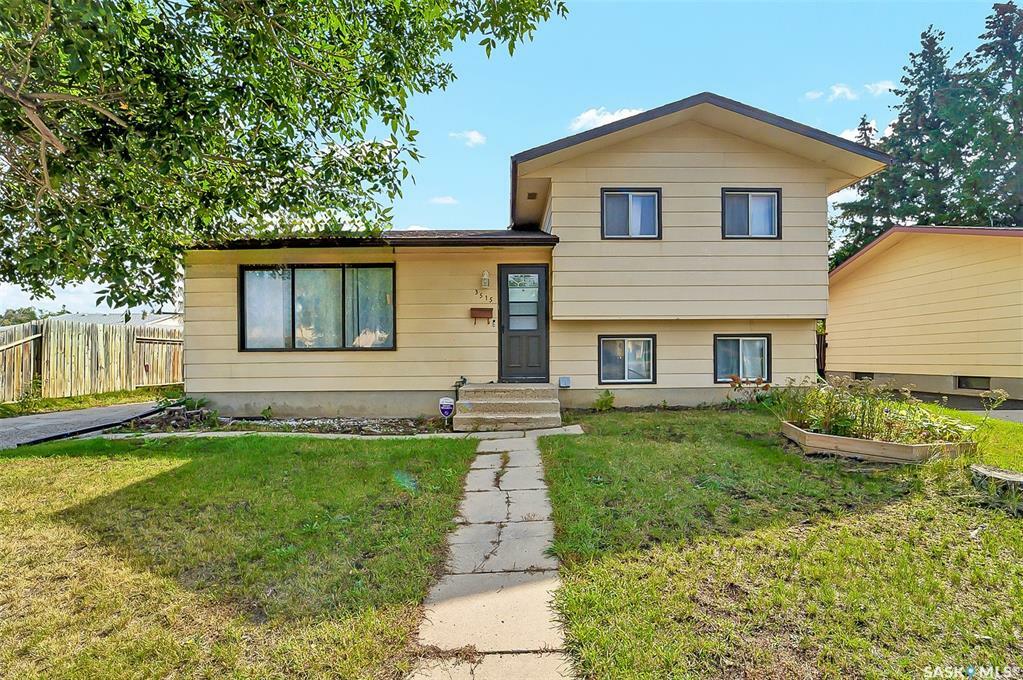 3515 Fairlight Drive  Saskatoon SK S7M 4L6 photo