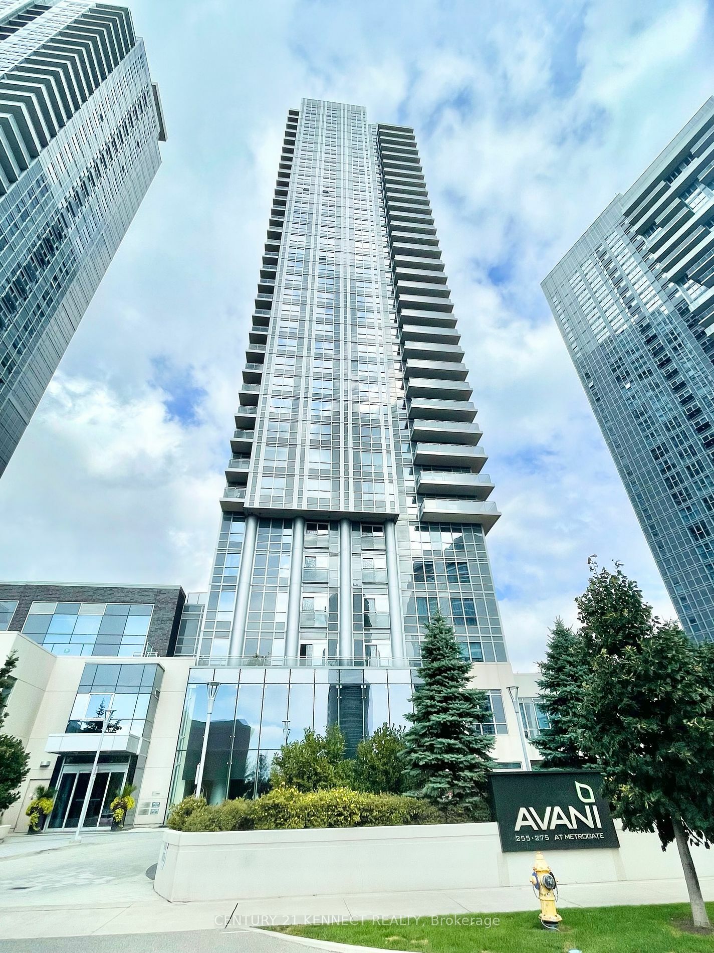 255 Village Green Sq 1703  Toronto ON M1S 0L7 photo