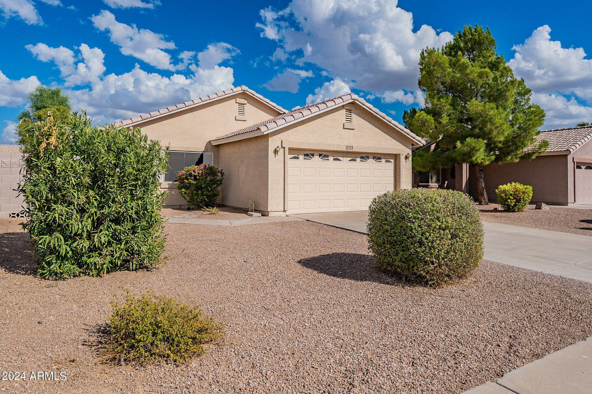 3555 S Moccasin Trail  Gilbert AZ 85297 photo