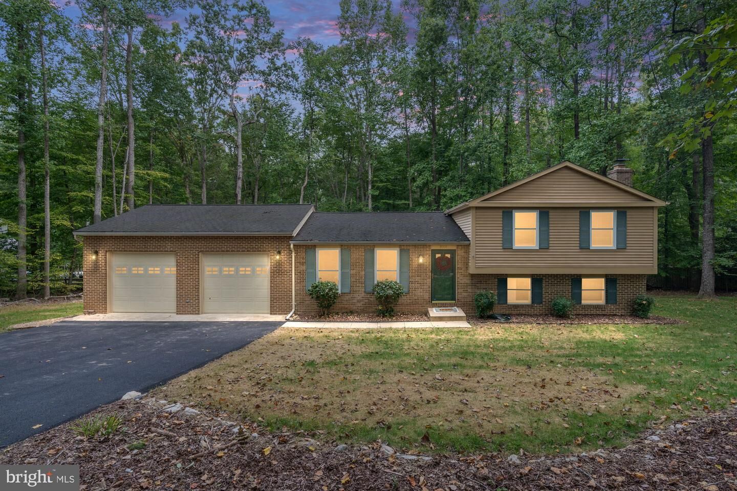Property Photo:  8008 Gracie Drive  VA 20112 