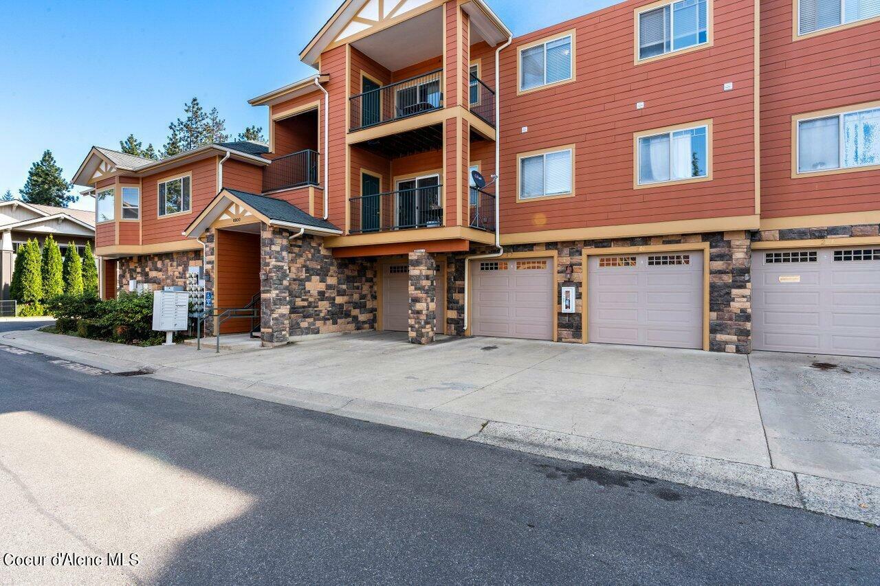 6800 N Spurwing Loop #206  Coeur D'Alene ID 83815 photo