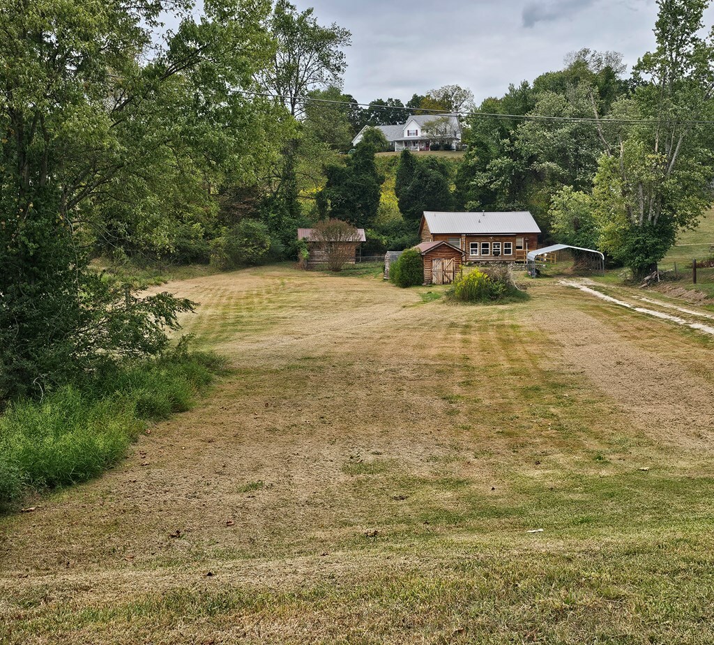 Property Photo: 7913 Linda Circle KY 41129