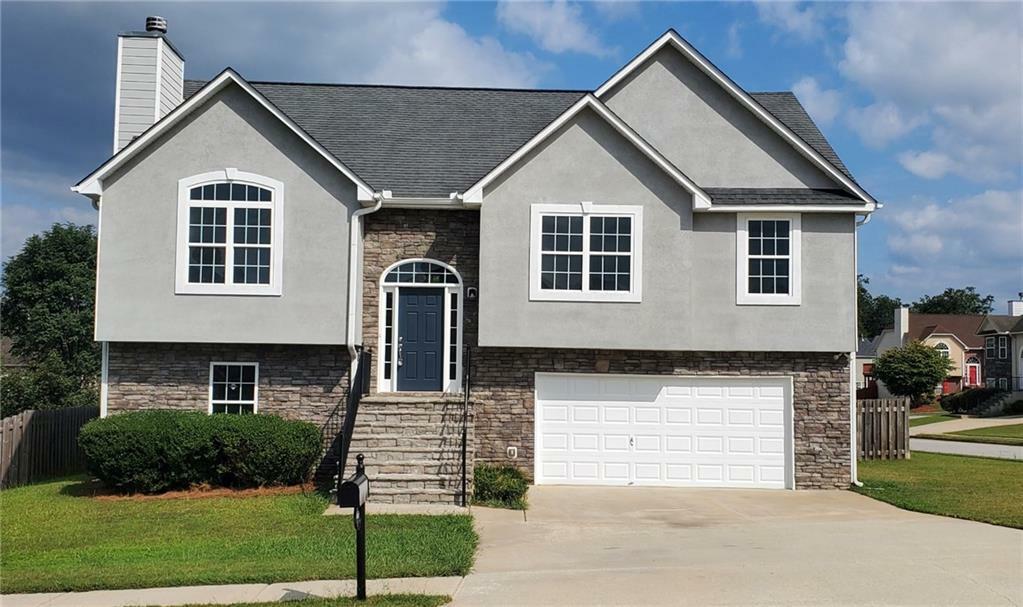 Property Photo: 3160 Rex Ridge Circle GA 30273