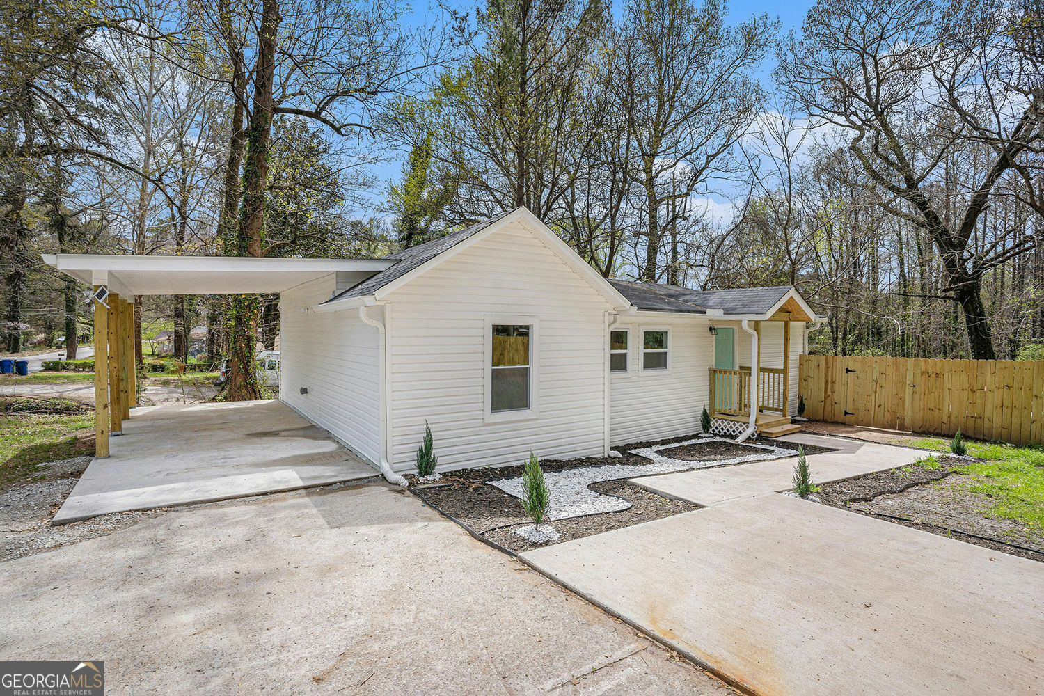 Property Photo:  1685 Harbin Road SW  GA 30311 