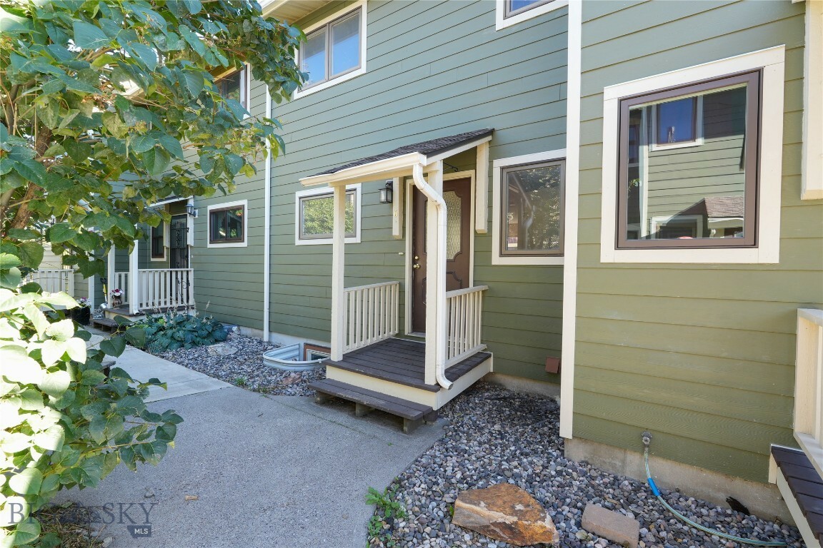 Property Photo:  122 S 15th Avenue 6  MT 59715 