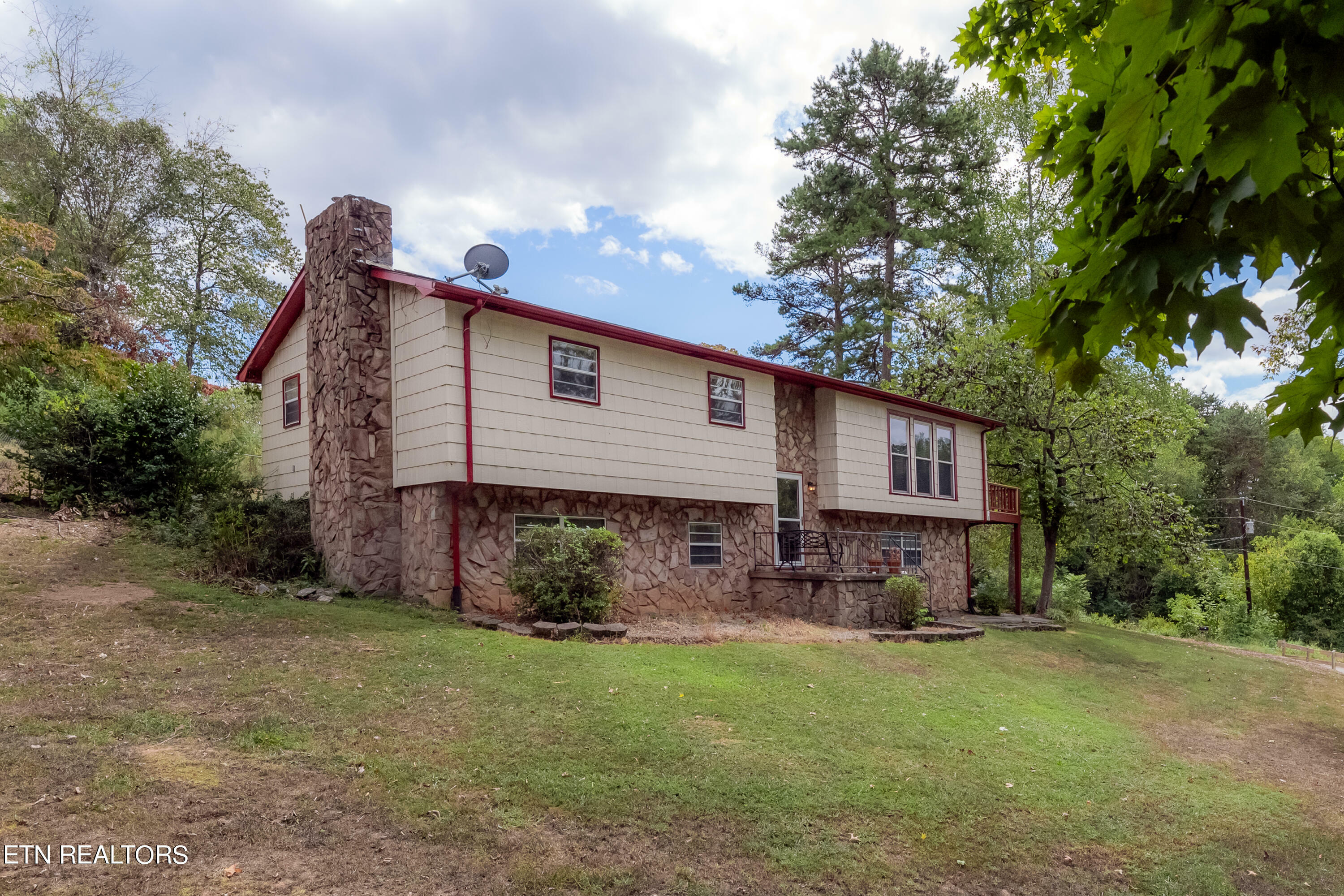 Property Photo:  126 Westcliff Drive  TN 37748 