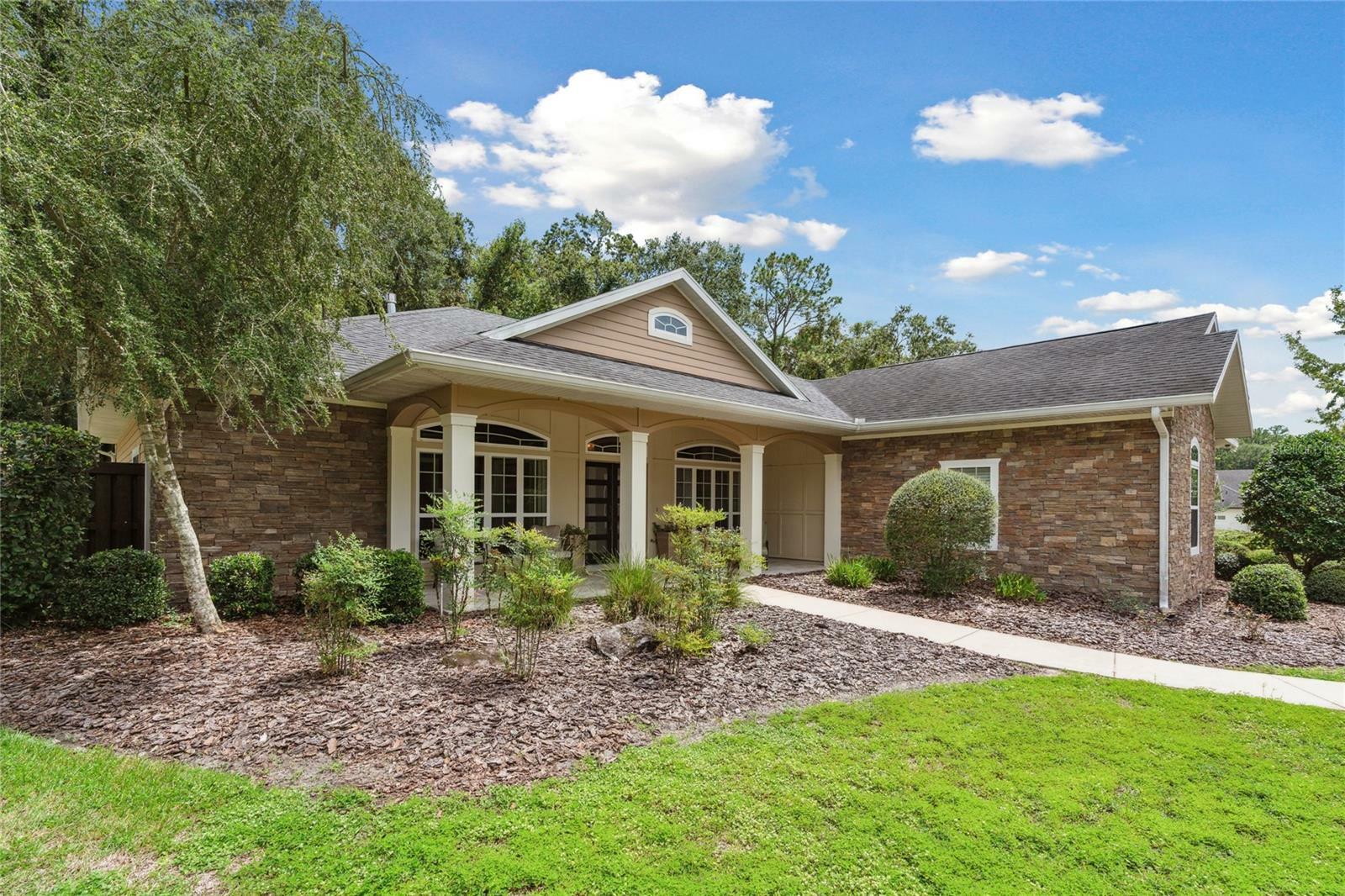Property Photo: 155 SW 118th Terrace FL 32607
