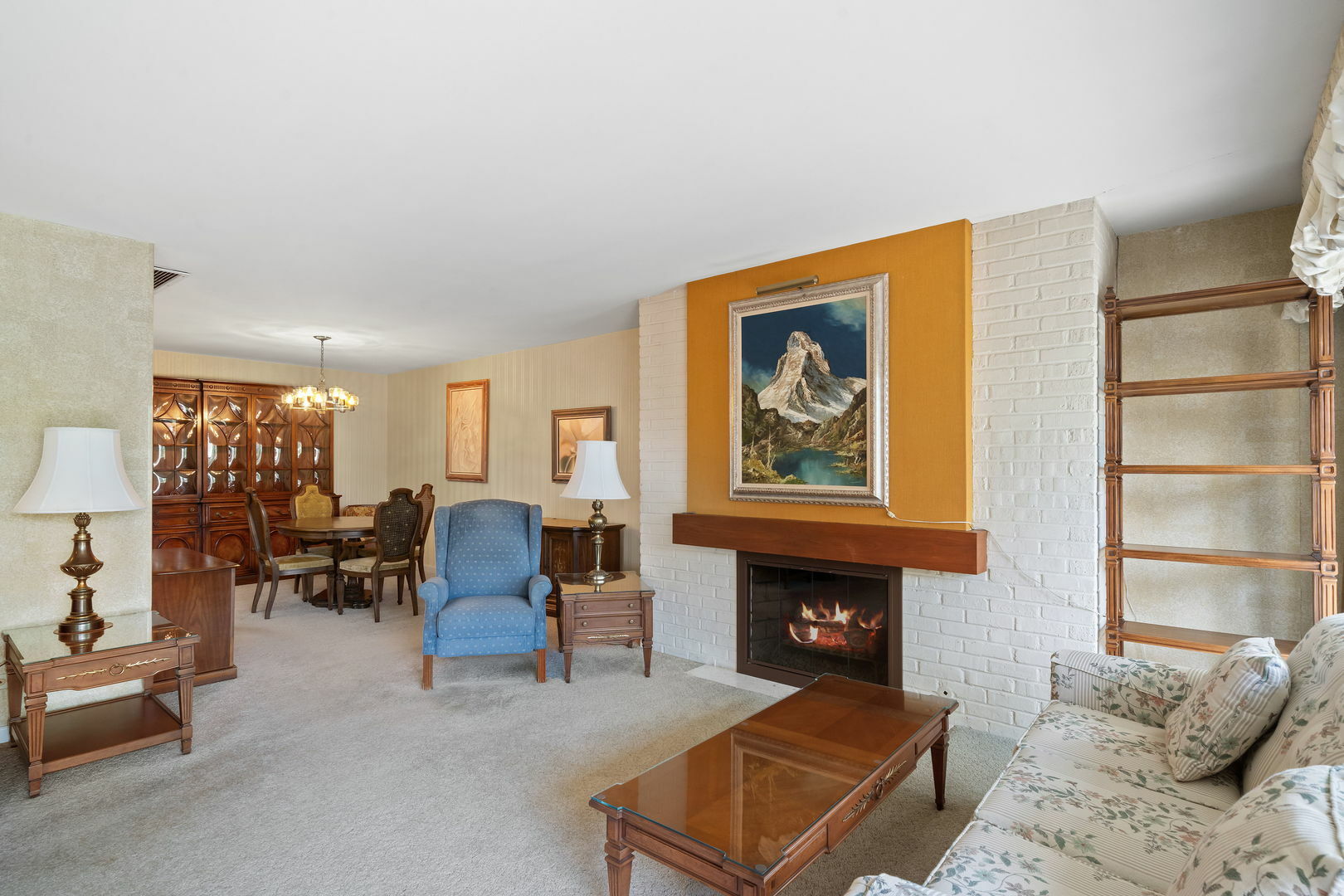 Property Photo:  1 Oak Brook Club Drive B303  IL 60523 