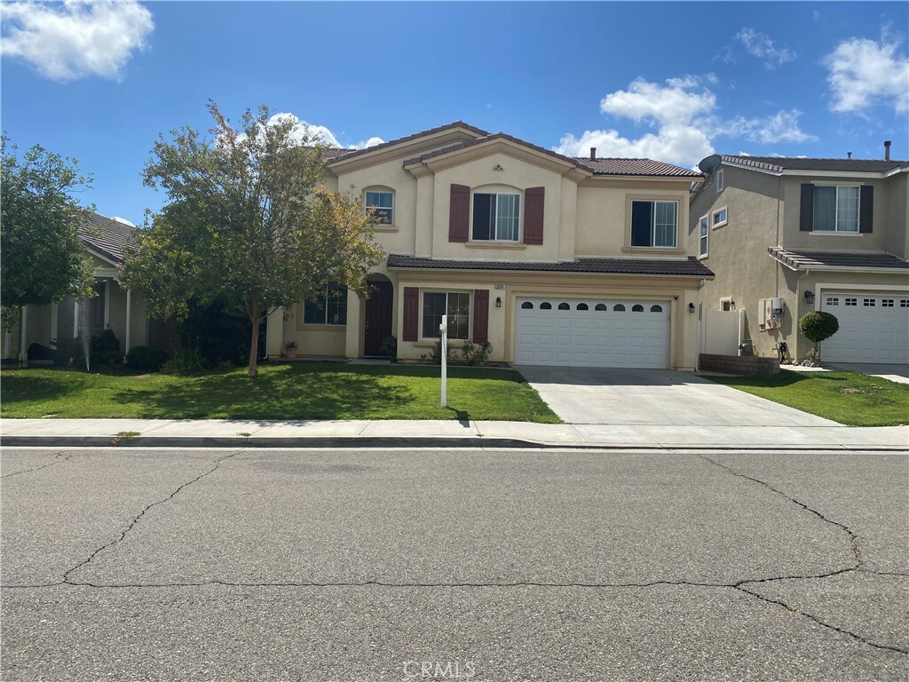 Property Photo:  26361 Flaxleaf Drive  CA 92584 