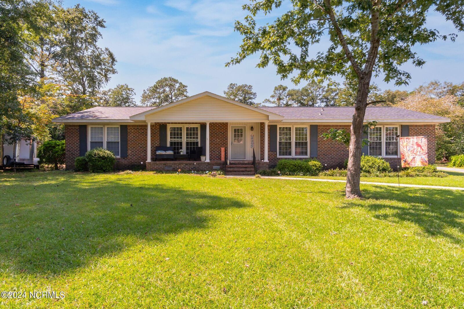 Property Photo: 309 Willowbrook Court NC 28562