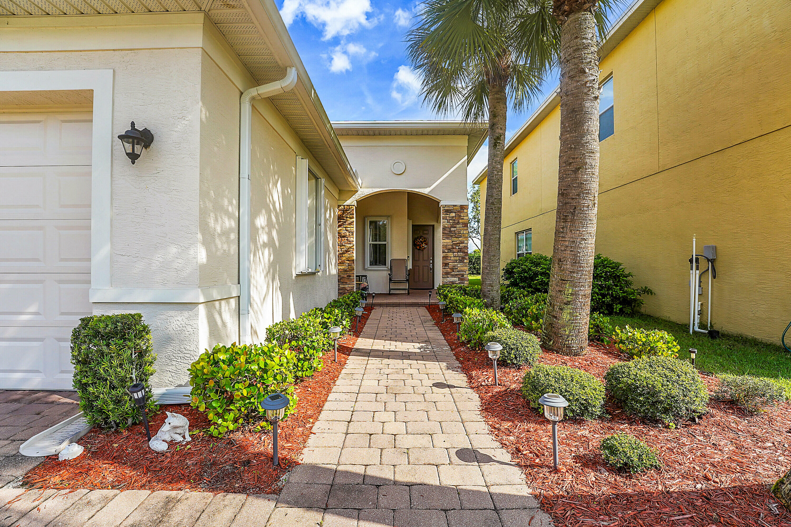 Property Photo:  2415 NW Padova Street  FL 34986 