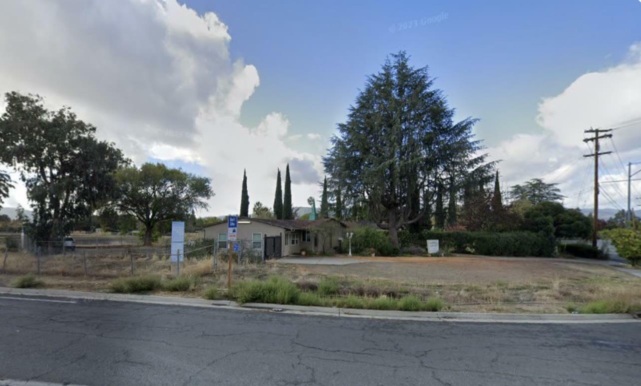 Property Photo:  400 Budd Avenue  CA 95008 