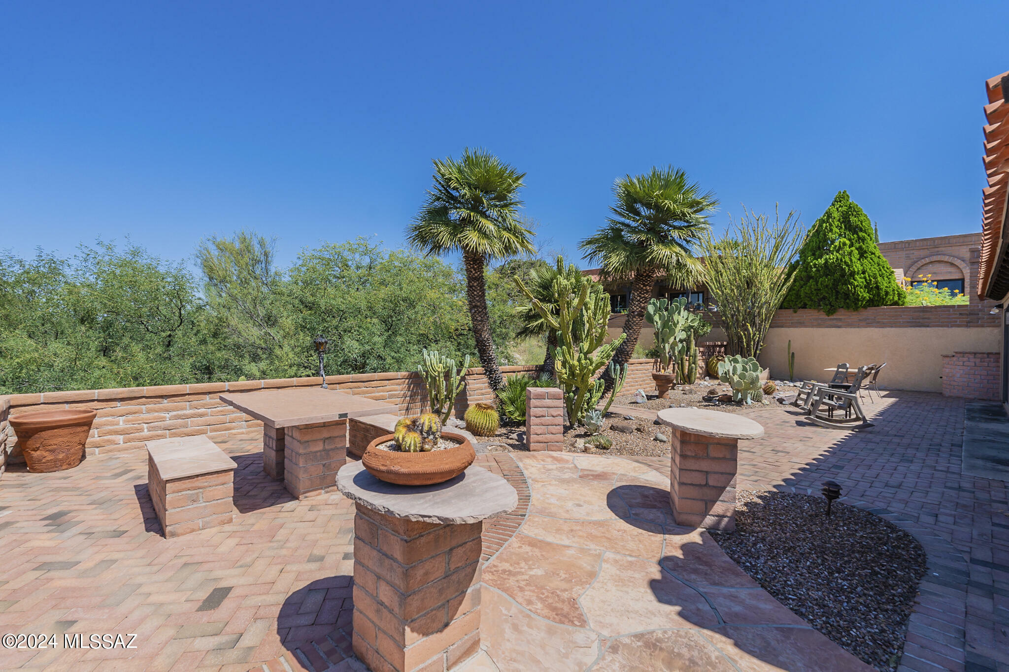 Property Photo:  1240 W Camino Urbano  AZ 85622 