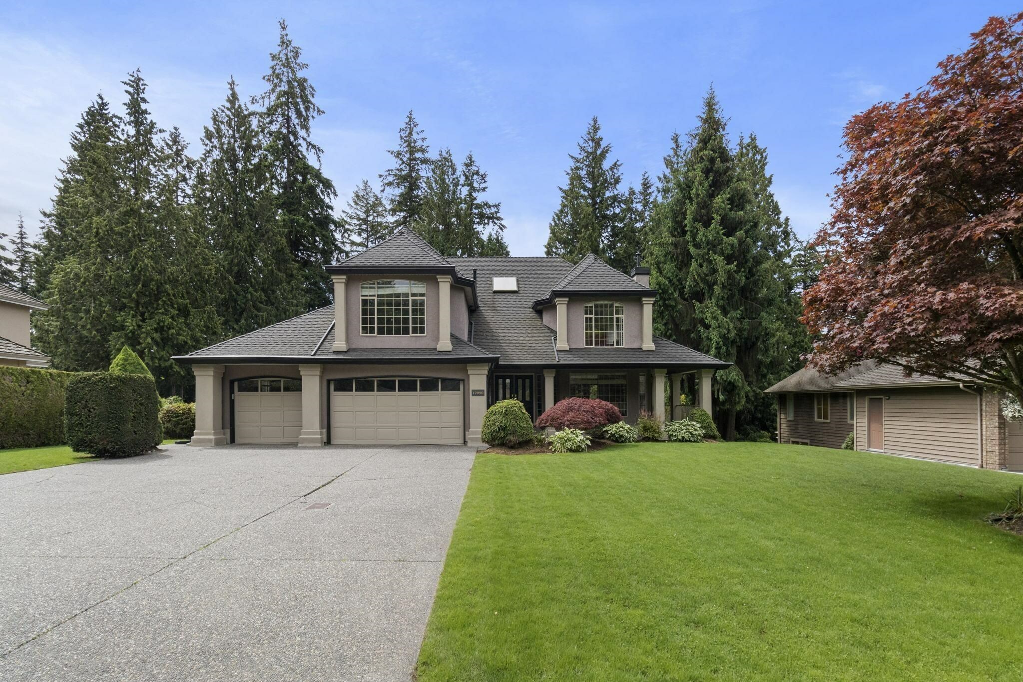 Property Photo:  12090 57 Avenue  BC V3X 2S4 