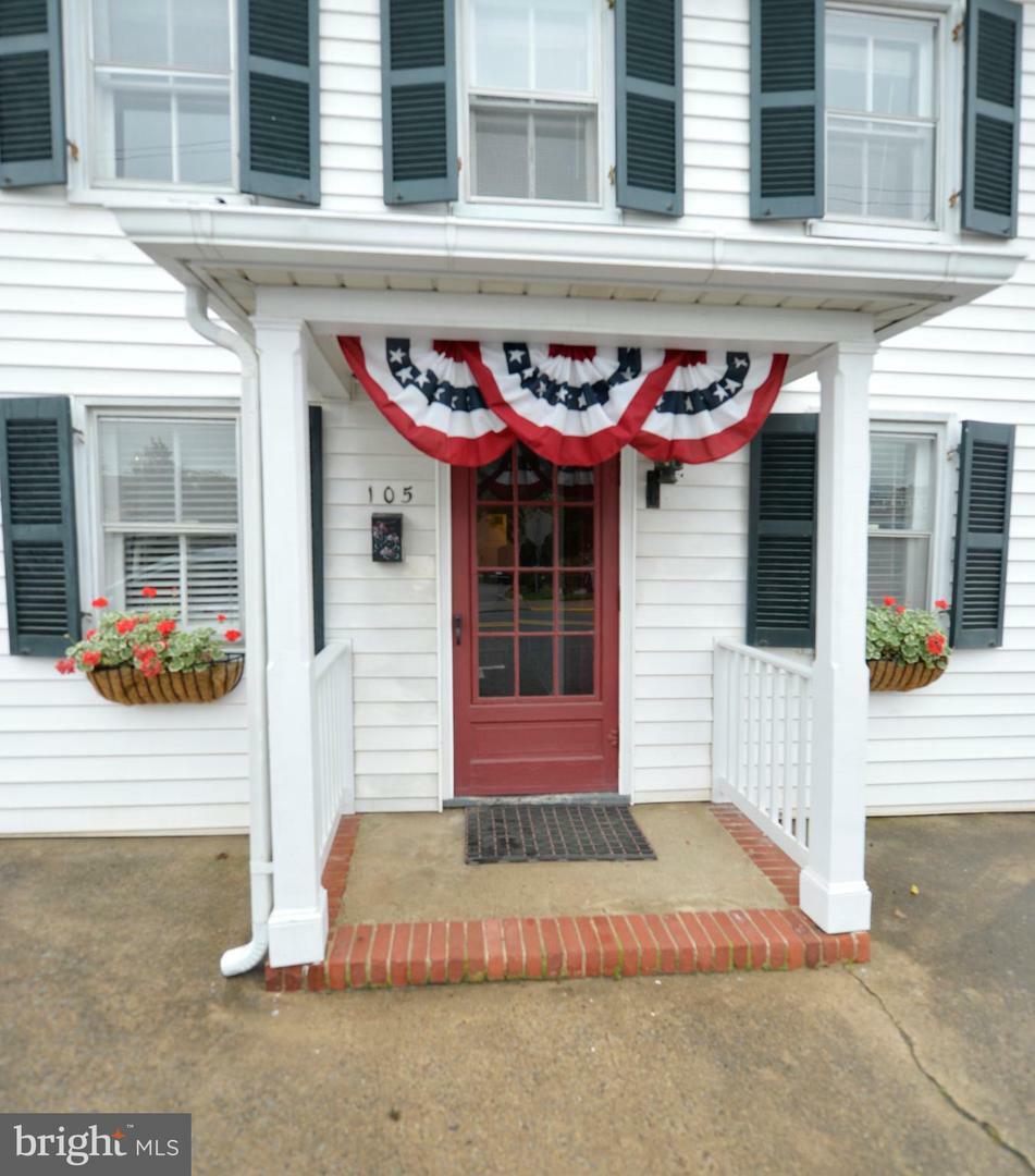 Property Photo:  105 East Congress Street  WV 25414 