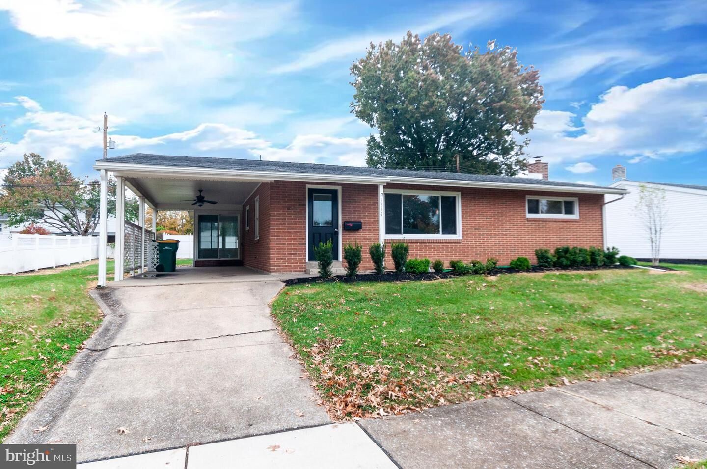Property Photo: 3534 Lincoln Drive PA 17011