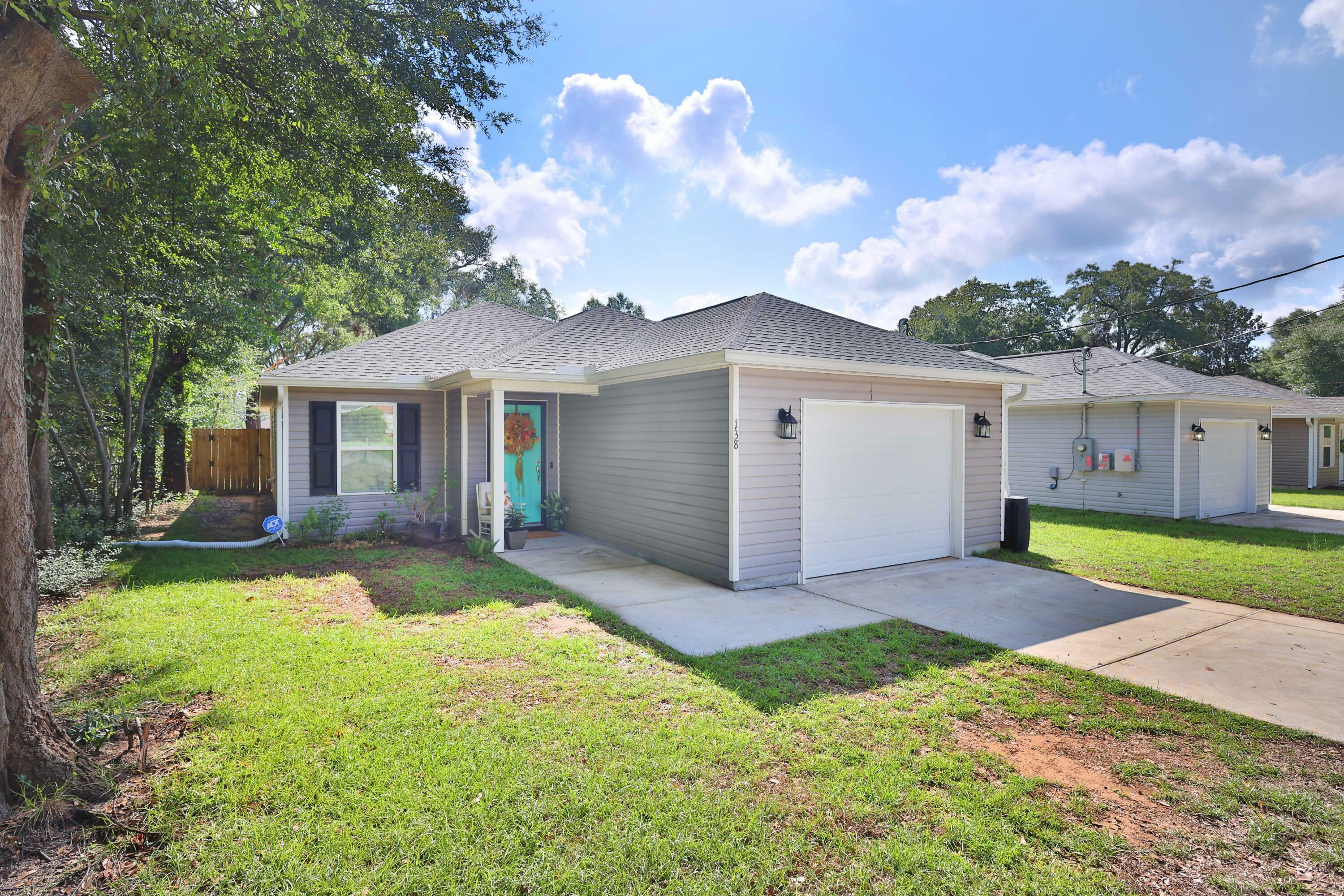 Property Photo:  138 Georgia Street  FL 32536 