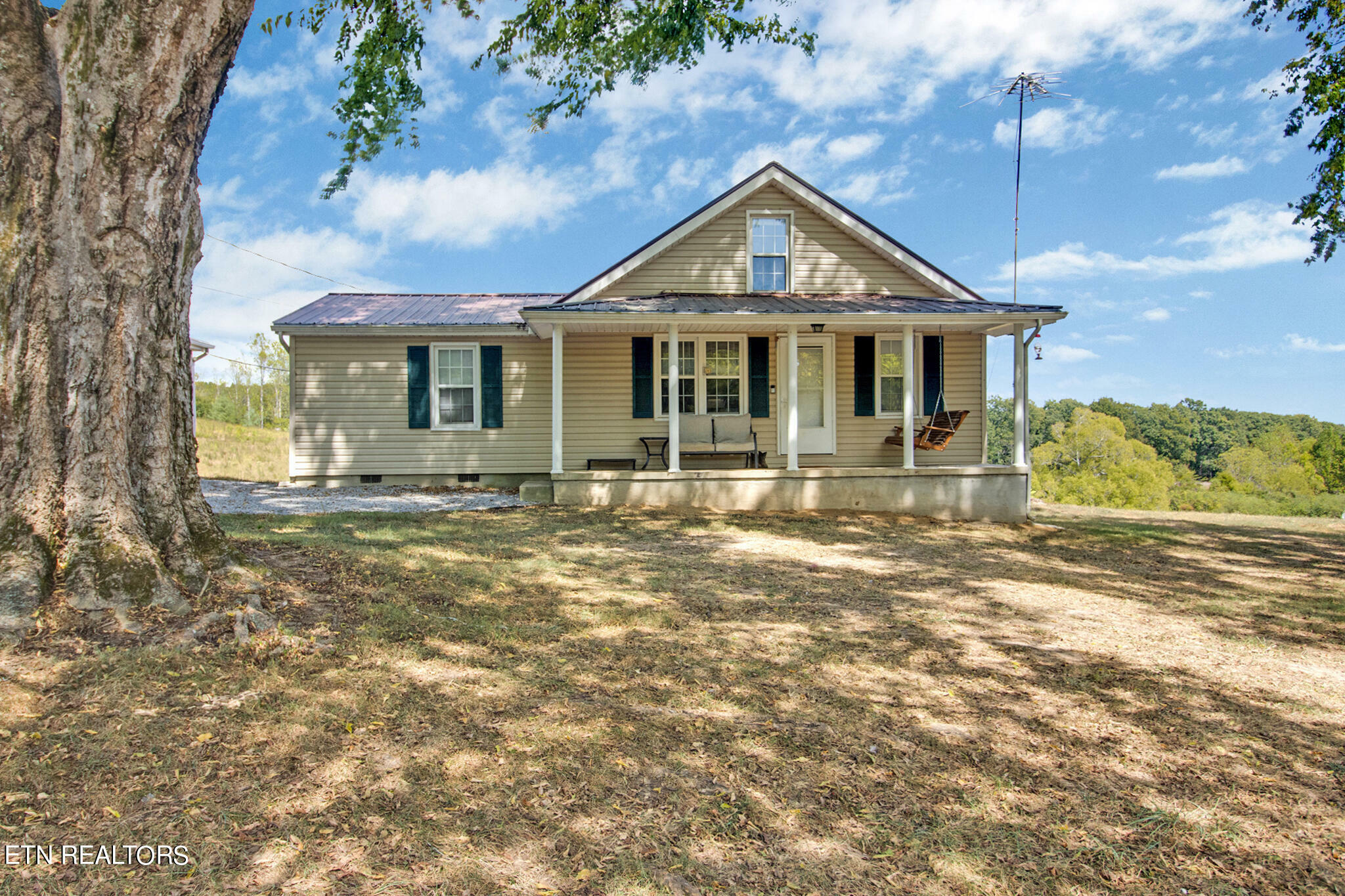 Property Photo:  5446 Dogwood Rd  TN 37337 