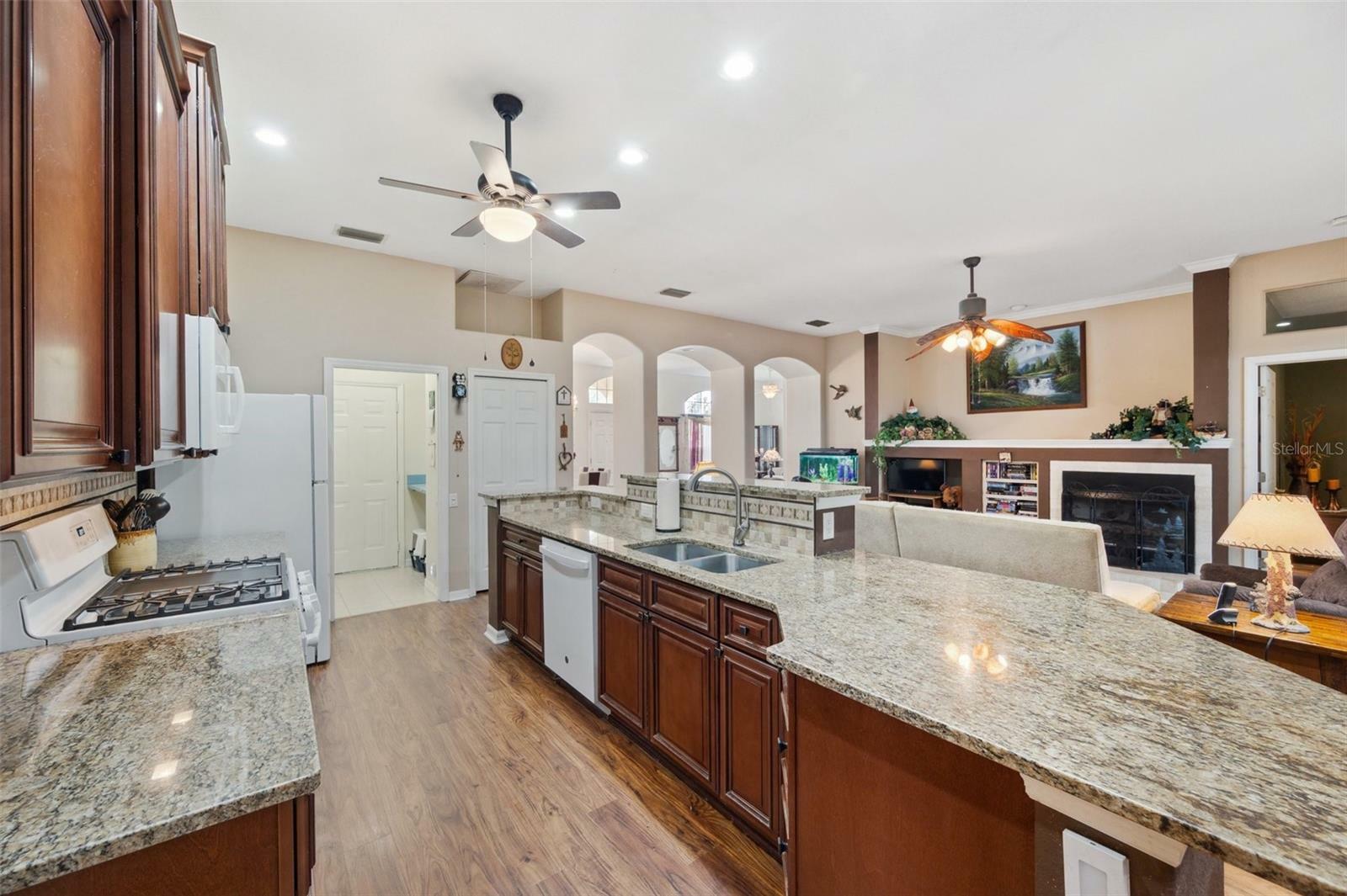 Property Photo:  1641 Bayfield Court  FL 34655 