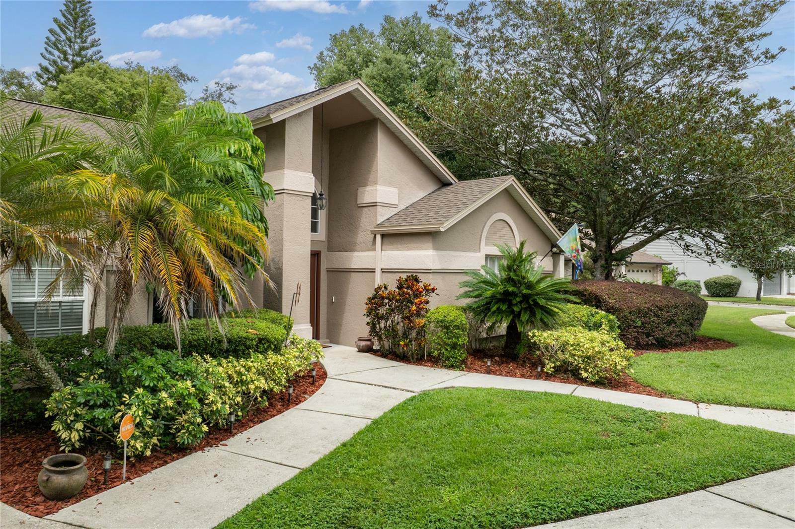 Property Photo:  12802 Wallingford Drive  FL 33624 