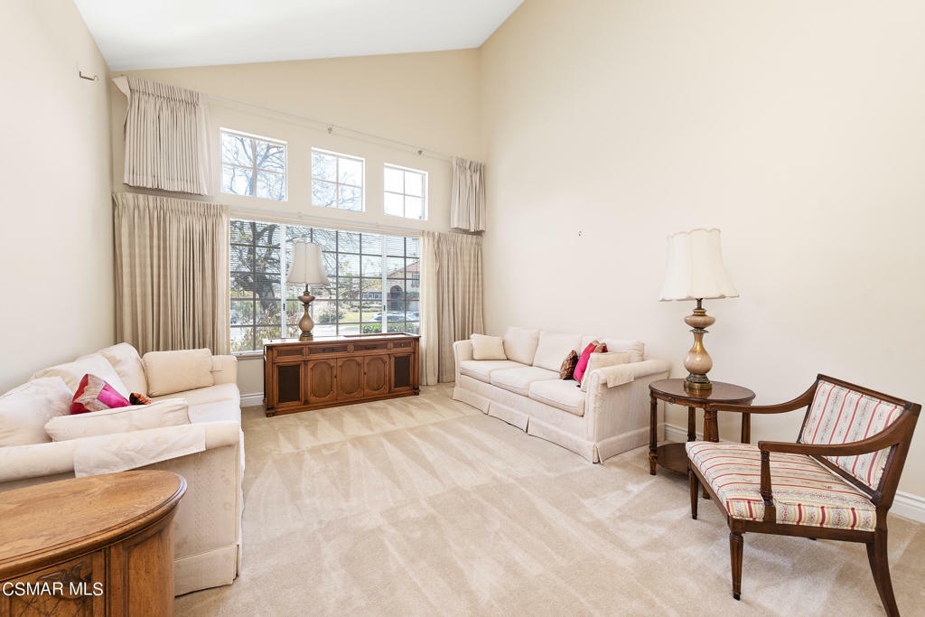 Property Photo:  1013 Scioto Circle  CA 93065 