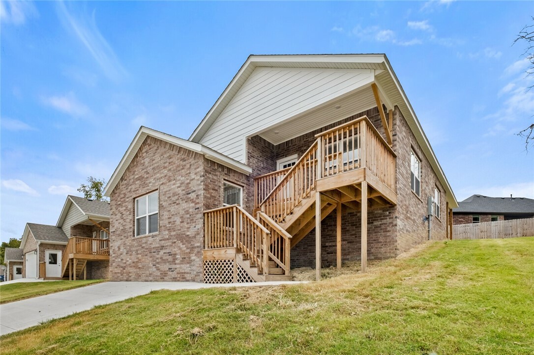 Property Photo:  1312 Valley Drive  AR 72734 