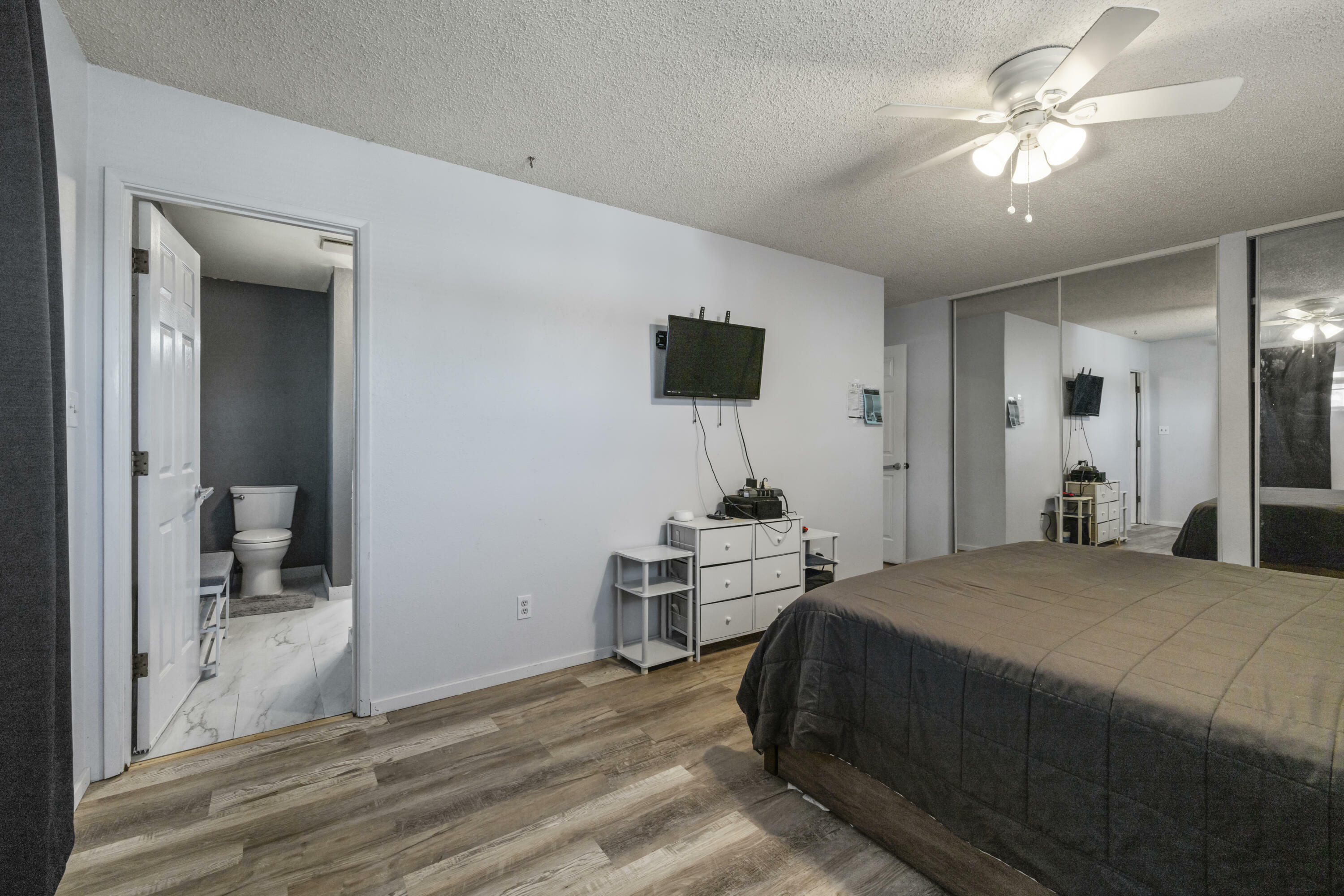 Property Photo:  425 Delta Street  OR 97601 