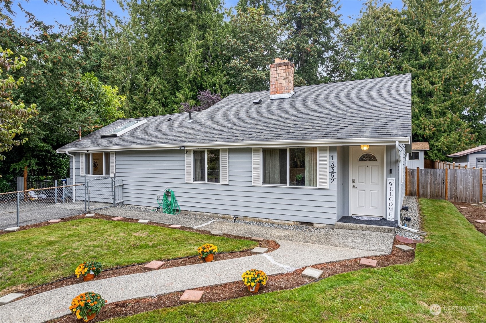 Property Photo: 13352 191st Place SE WA 98059