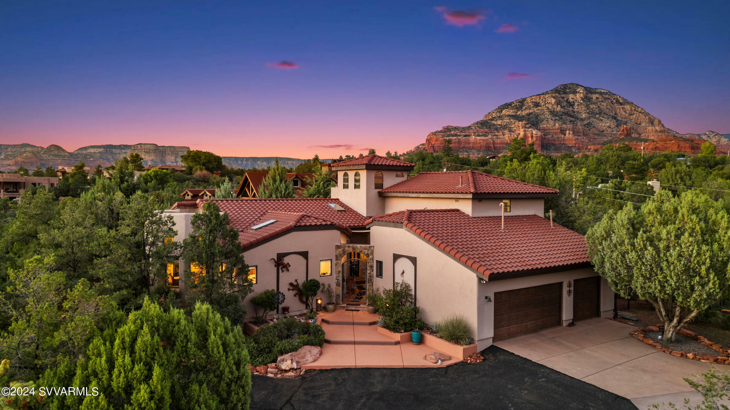 57 E Dove Wing Drive  Sedona AZ 86336 photo