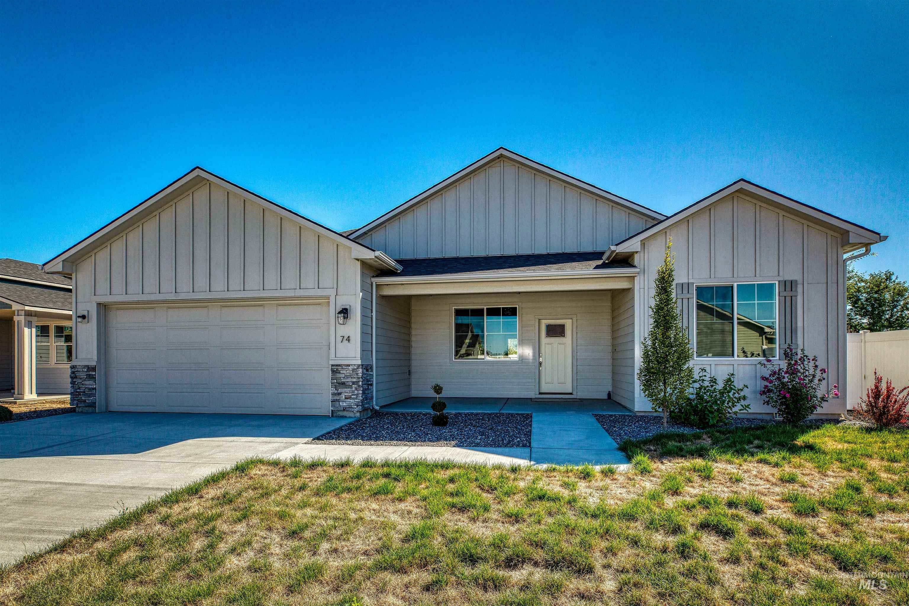 74 S Ravine Way  Nampa ID 83687 photo