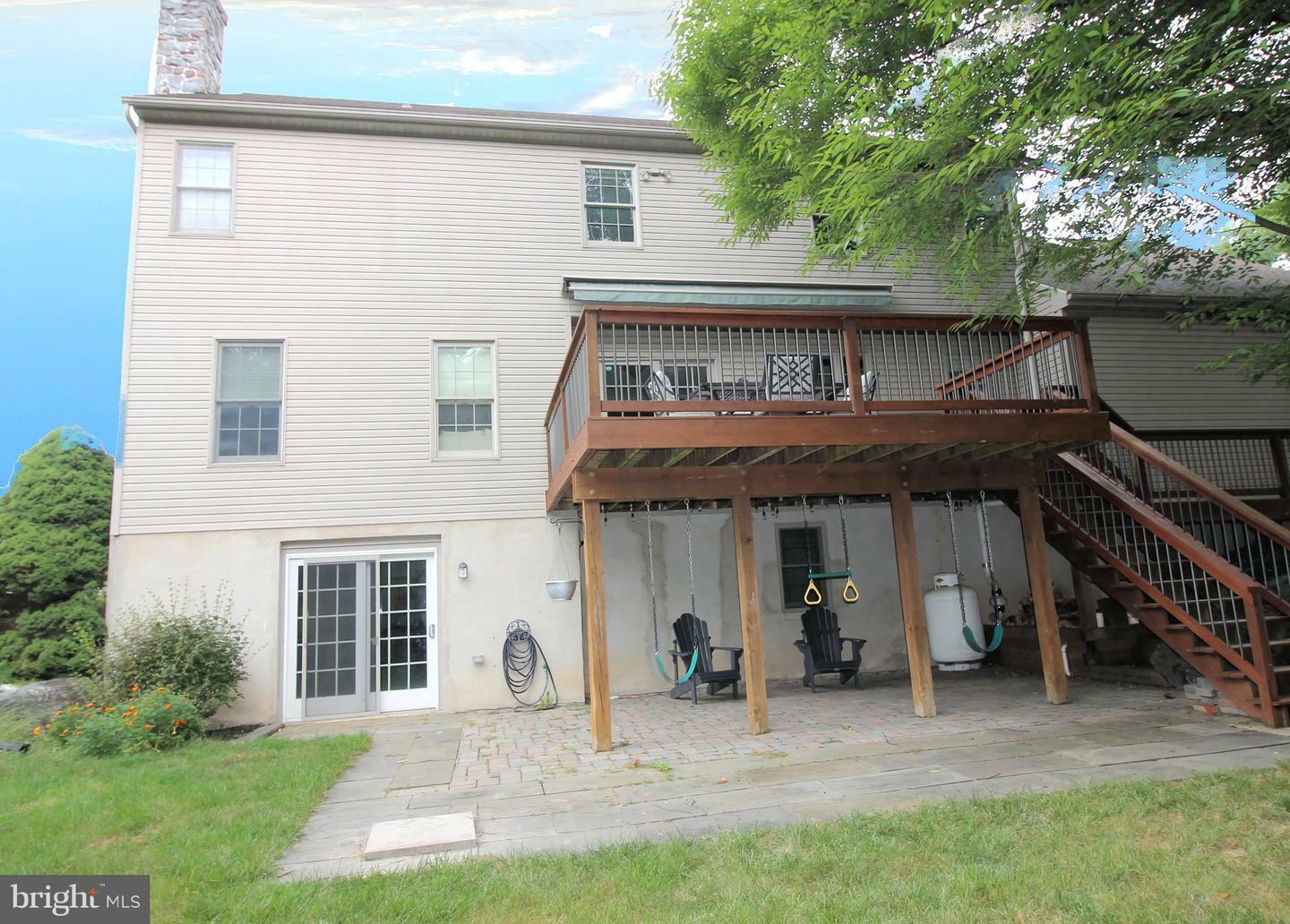 Property Photo:  2662 Valley View Drive  PA 17601 