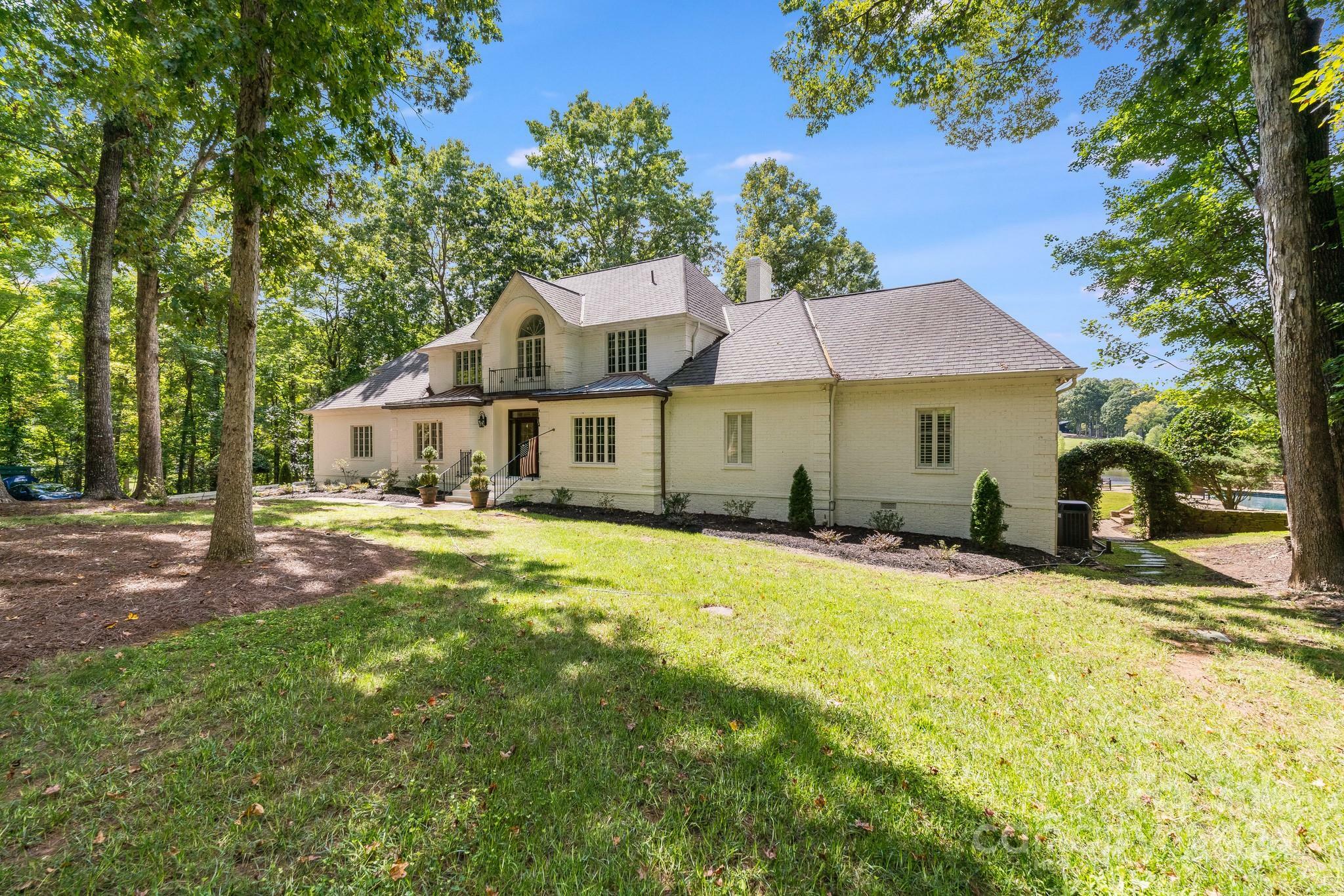 Property Photo:  754 Eagle Road  NC 28173 