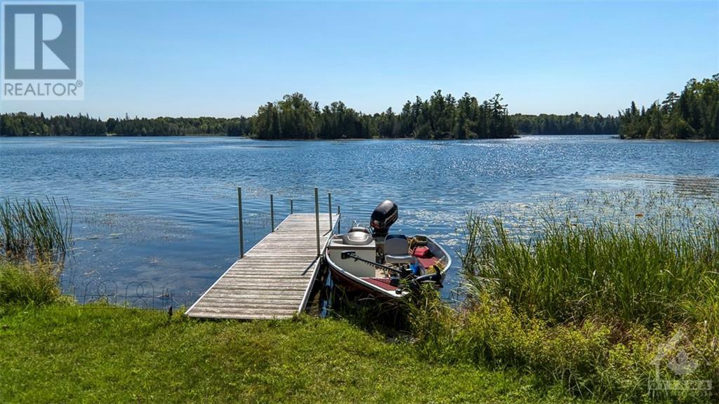 Photo de la propriété:  447 Hardwood Ridge Road  ON K0G 1K0 