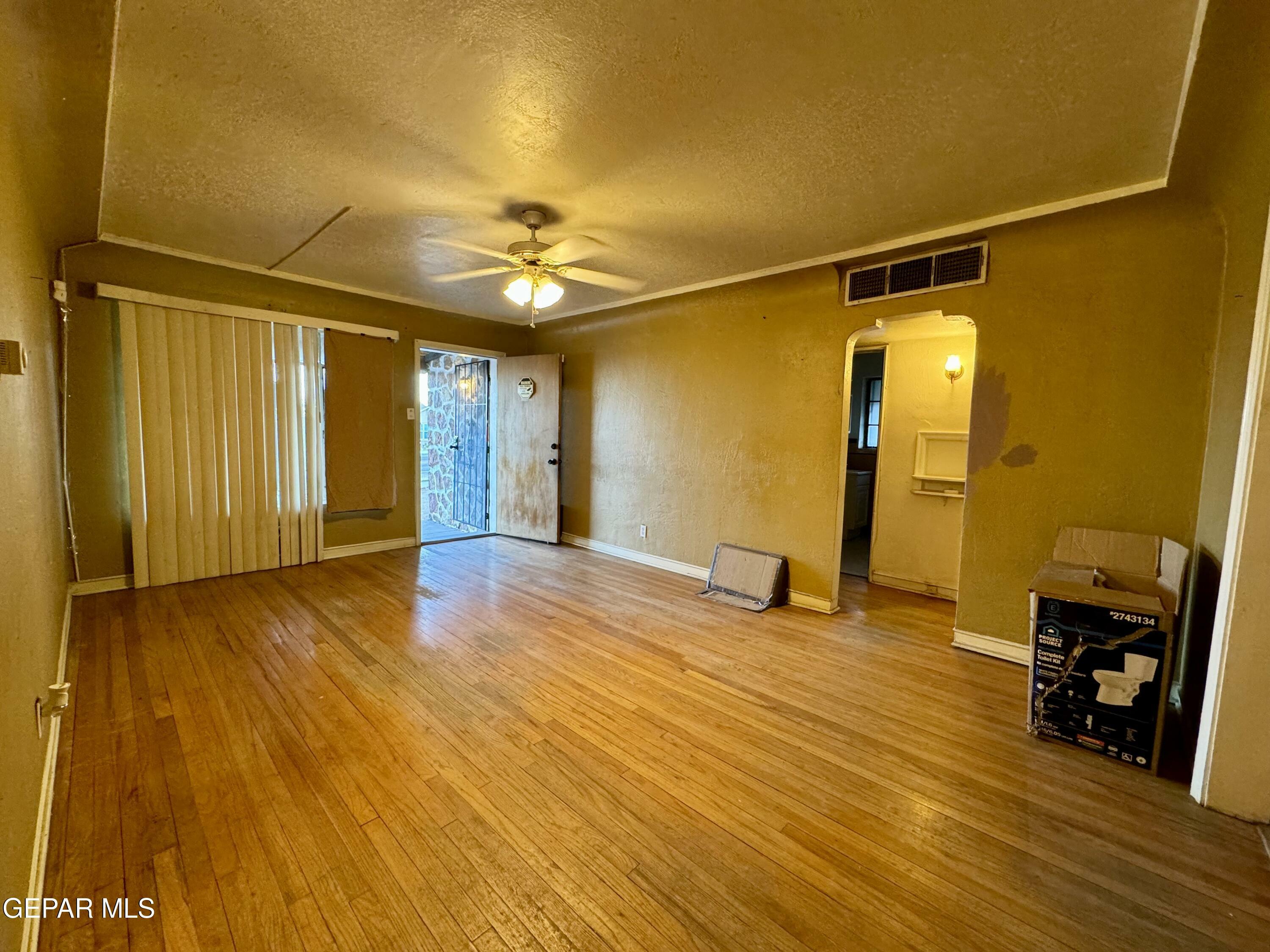 Property Photo:  3831 Van Buren Avenue  TX 79930 