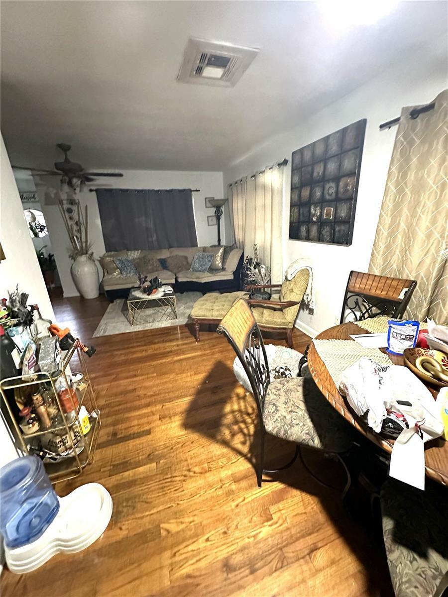 Property Photo:  331 N Dollins Avenue  FL 32805 